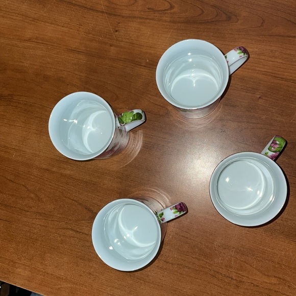 Antique Reflections by I. Godinger & Co. Set of 4 Pink, Green, White Floral Cups - Picture 2 of 4